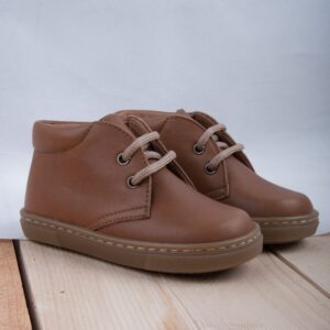 Teddy cognac laces